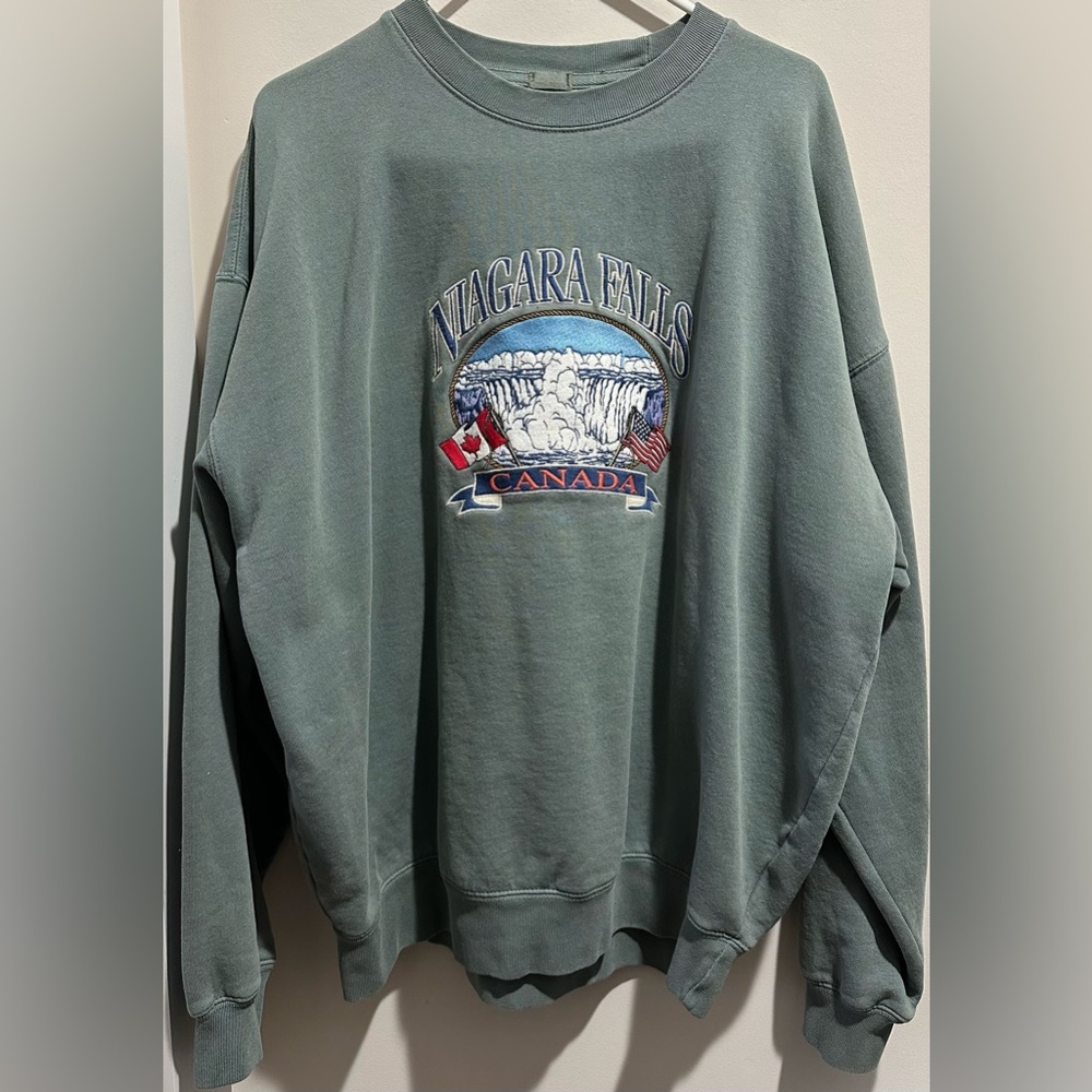 Brandy Melville Green Niagara Falls Sweatshirt